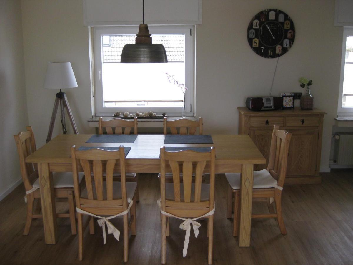 Bella Colonia Vieren Appartement Hürth Buitenkant foto