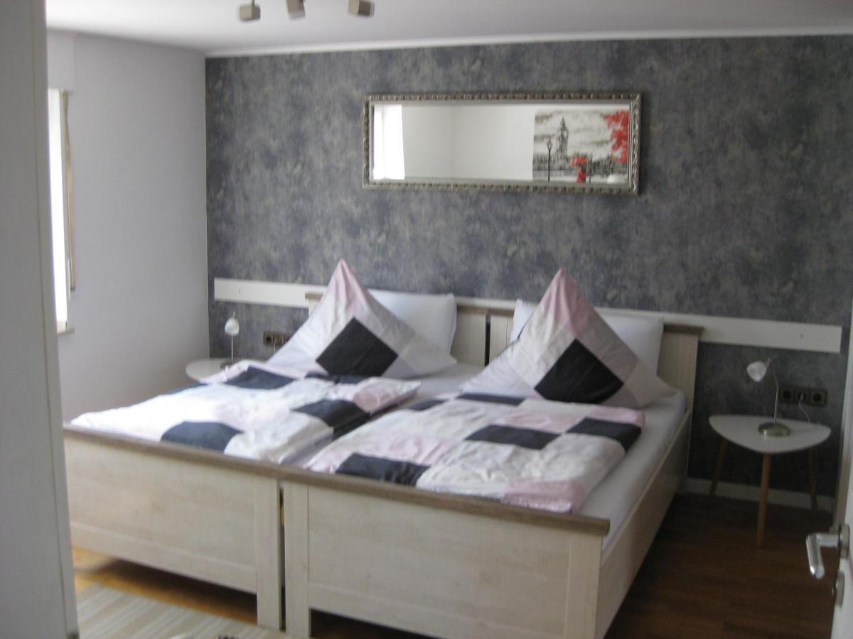 Bella Colonia Vieren Appartement Hürth Buitenkant foto